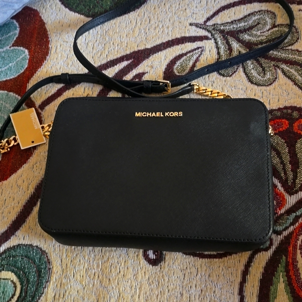 Crossbody bag